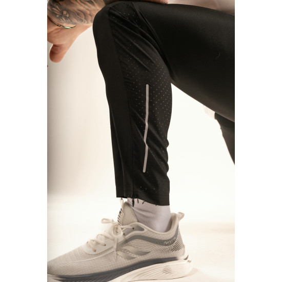 Men Woven Joggers