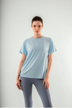 ني شيرت نسائي ازراق فاتح  